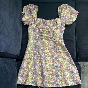 Floral dress size small cinch waist